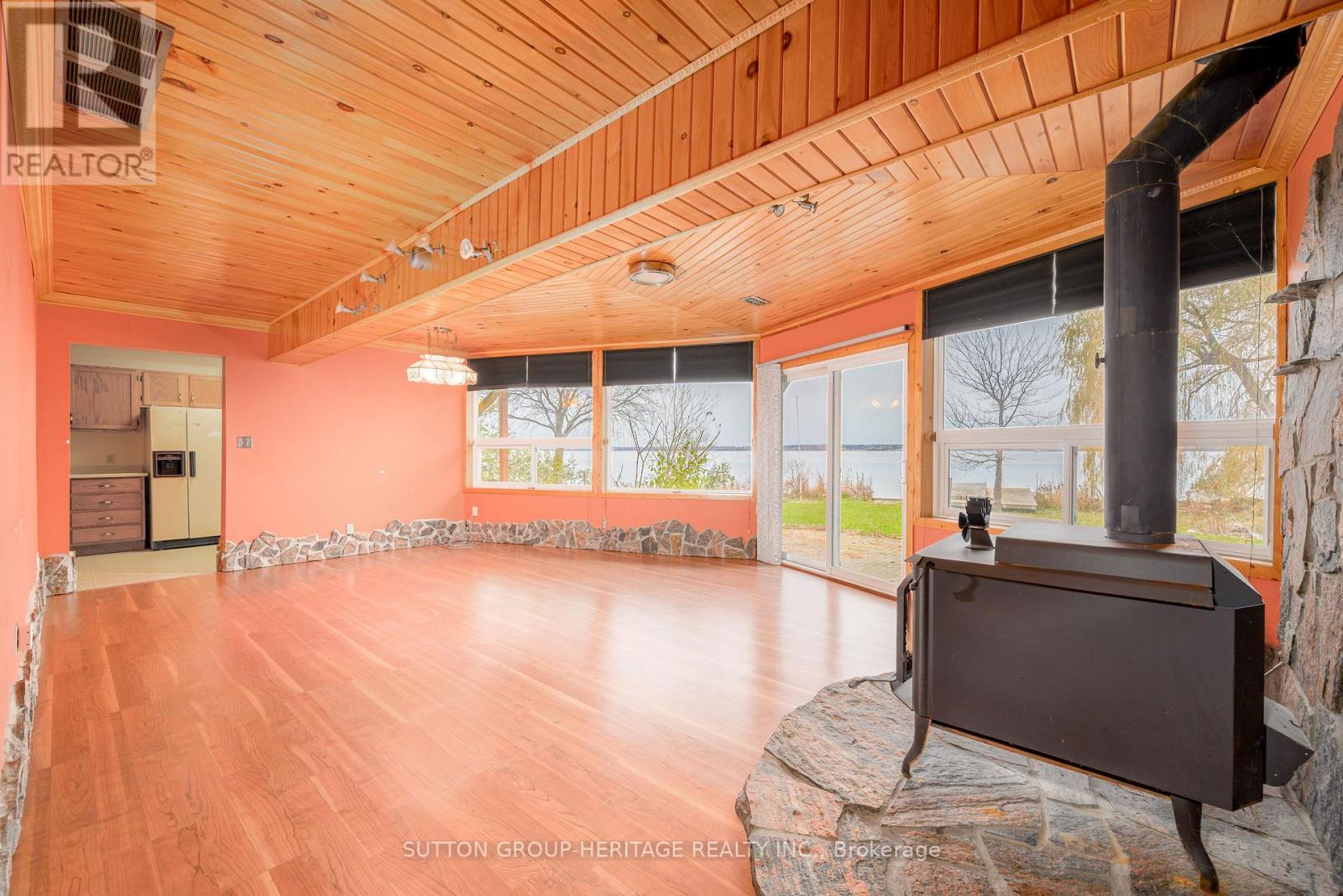 24 Pleasant View Crescent, Kawartha Lakes, Ontario  K0M 2C0 - Photo 39 - X12584396