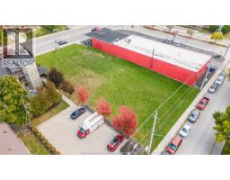 1181 OUELLETTE AVENUE, Windsor, Ontario