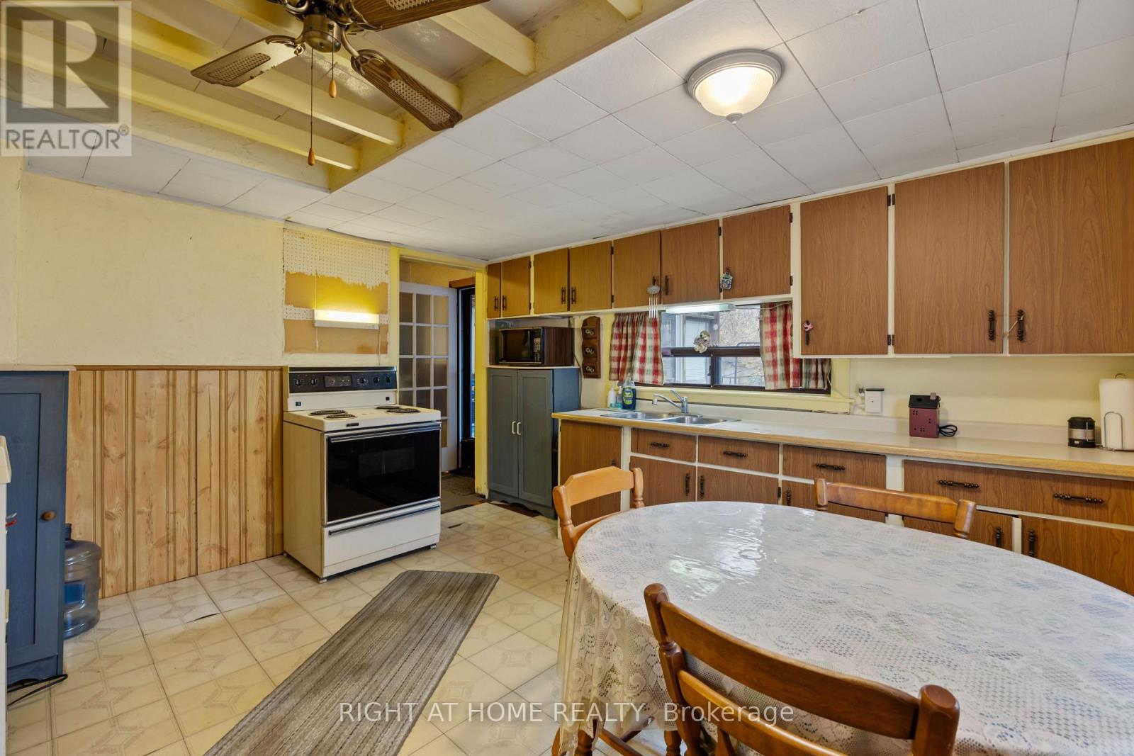 157 Park Road S, Oshawa, Ontario  L1J 4H1 - Photo 8 - E12583620