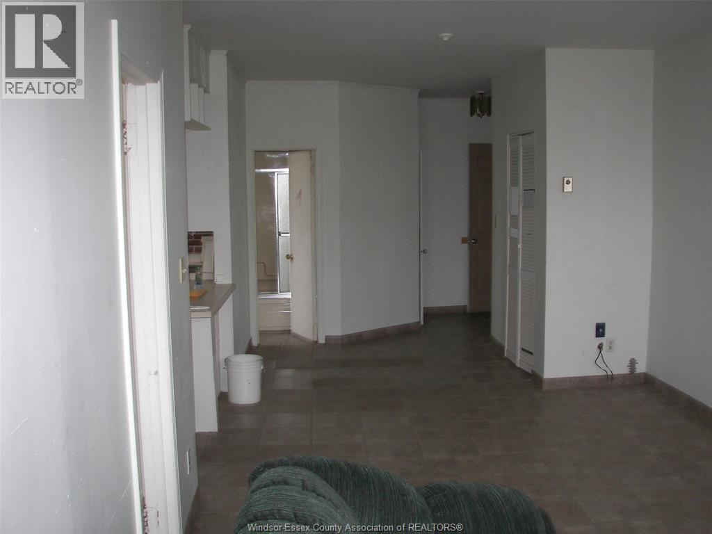 4 Talbot Road, Wheatley, Ontario  N0P 2P0 - Photo 3 - 25030726