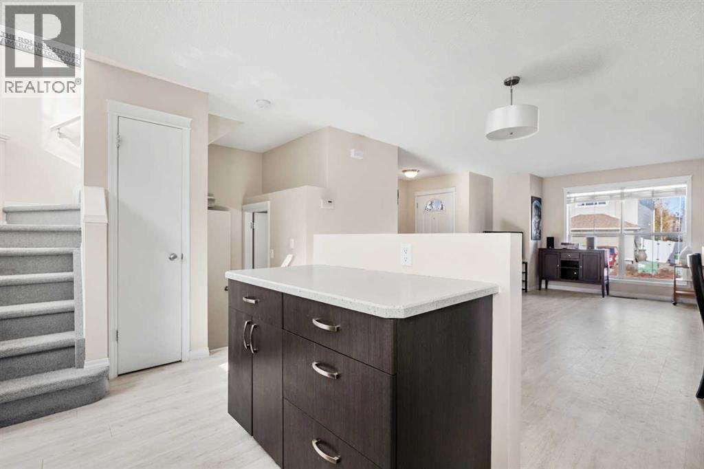 141 Tuscany Valley Green, Calgary, Alberta  T3L 2K4 - Photo 7 - A2267152
