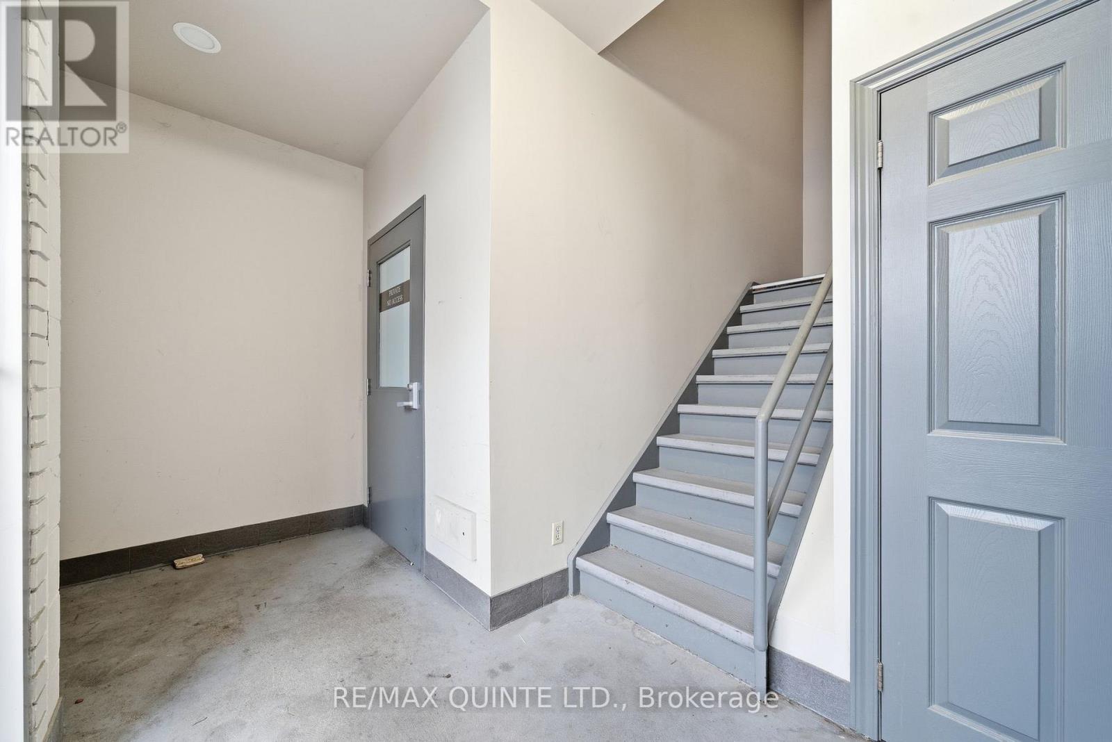 45 Front Street, Quinte West, Ontario  K8V 4N3 - Photo 18 - X12584516