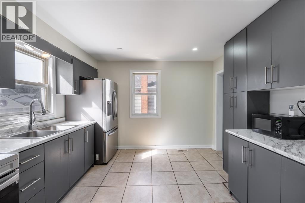 757 Wellington Street, Sarnia, Ontario  N7T 1J4 - Photo 10 - 25030767