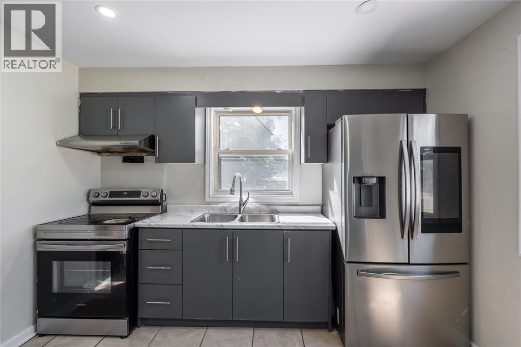 757 Wellington Street, Sarnia, Ontario  N7T 1J4 - Photo 11 - 25030767