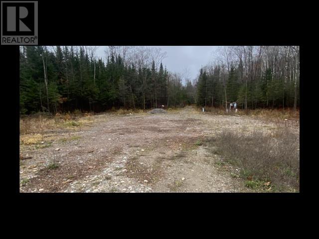 792 Maki Rd, Sault Ste. Marie, Ontario  P6A 6K4 - Photo 2 - SM253368