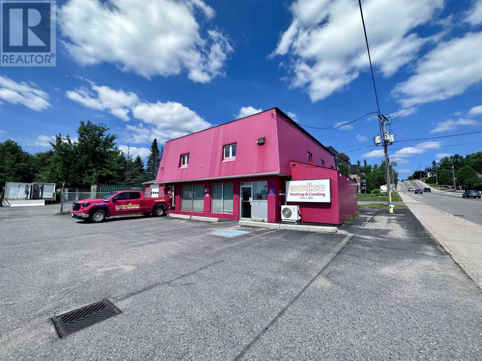 347 Lake St, Sault Ste. Marie, Ontario P6B 3K7 - Photo 1 - SM253362