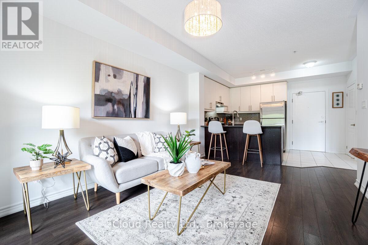 114 - 570 Lolita Gardens, Mississauga, Ontario  L5A 0A1 - Photo 8 - W12583702