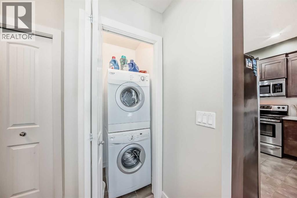 105, 1005a Westmount Drive, Strathmore, Alberta  T1P 0C3 - Photo 30 - A2254646