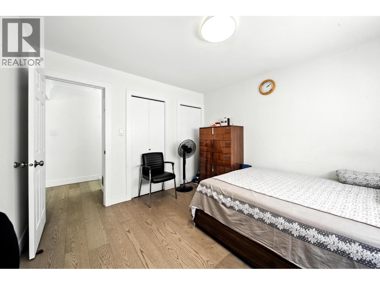 2545 E 43rd Avenue, Vancouver, British Columbia  V5R 5V7 - Photo 5 - R3070750