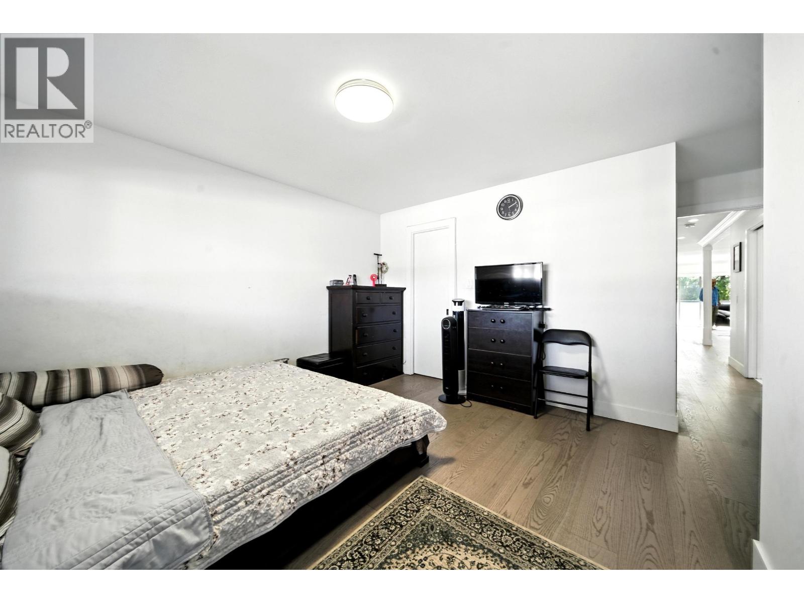 2545 E 43rd Avenue, Vancouver, British Columbia  V5R 5V7 - Photo 12 - R3070750