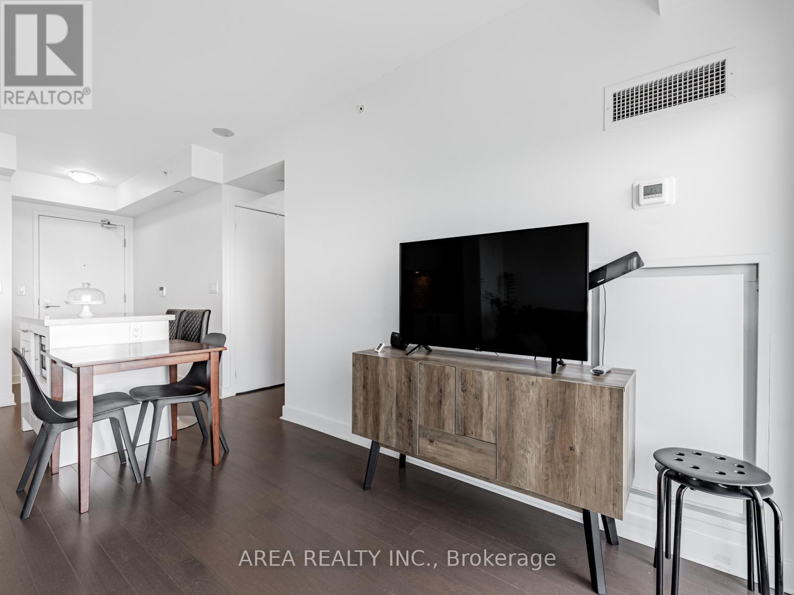 2001 - 58 Orchard View Boulevard, Toronto, Ontario  M4R 1B9 - Photo 12 - C12584474