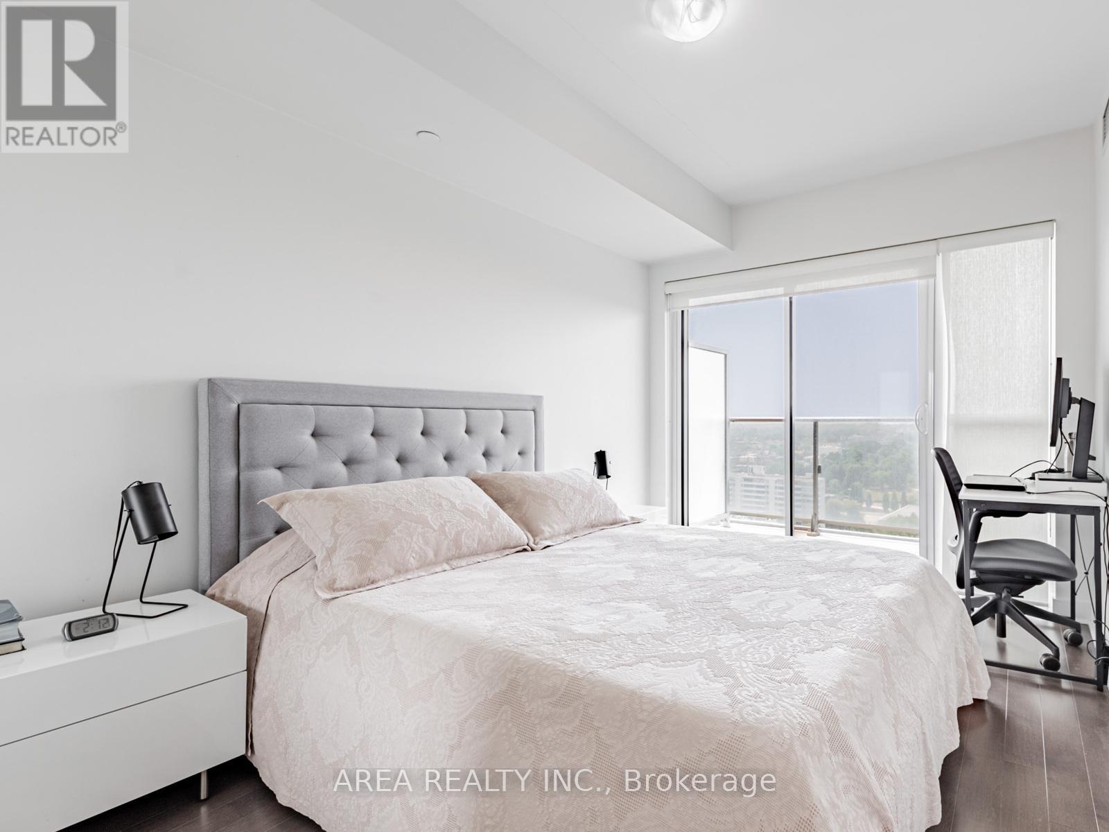 2001 - 58 Orchard View Boulevard, Toronto, Ontario  M4R 1B9 - Photo 15 - C12584474