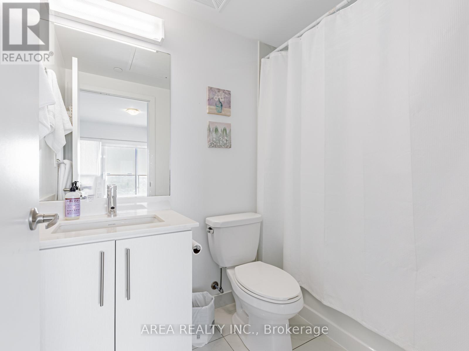 2001 - 58 Orchard View Boulevard, Toronto, Ontario  M4R 1B9 - Photo 16 - C12584474