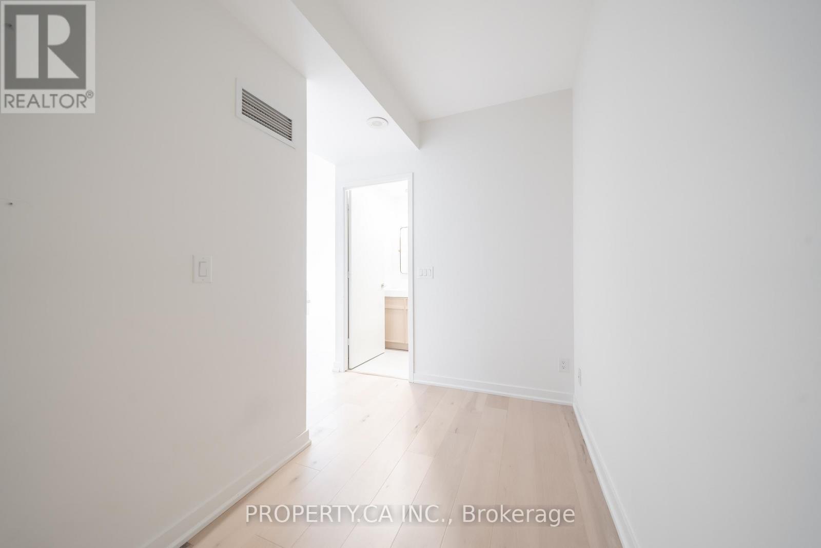 2911 - 110 Charles Street E, Toronto, Ontario  M4Y 1T5 - Photo 18 - C12584512