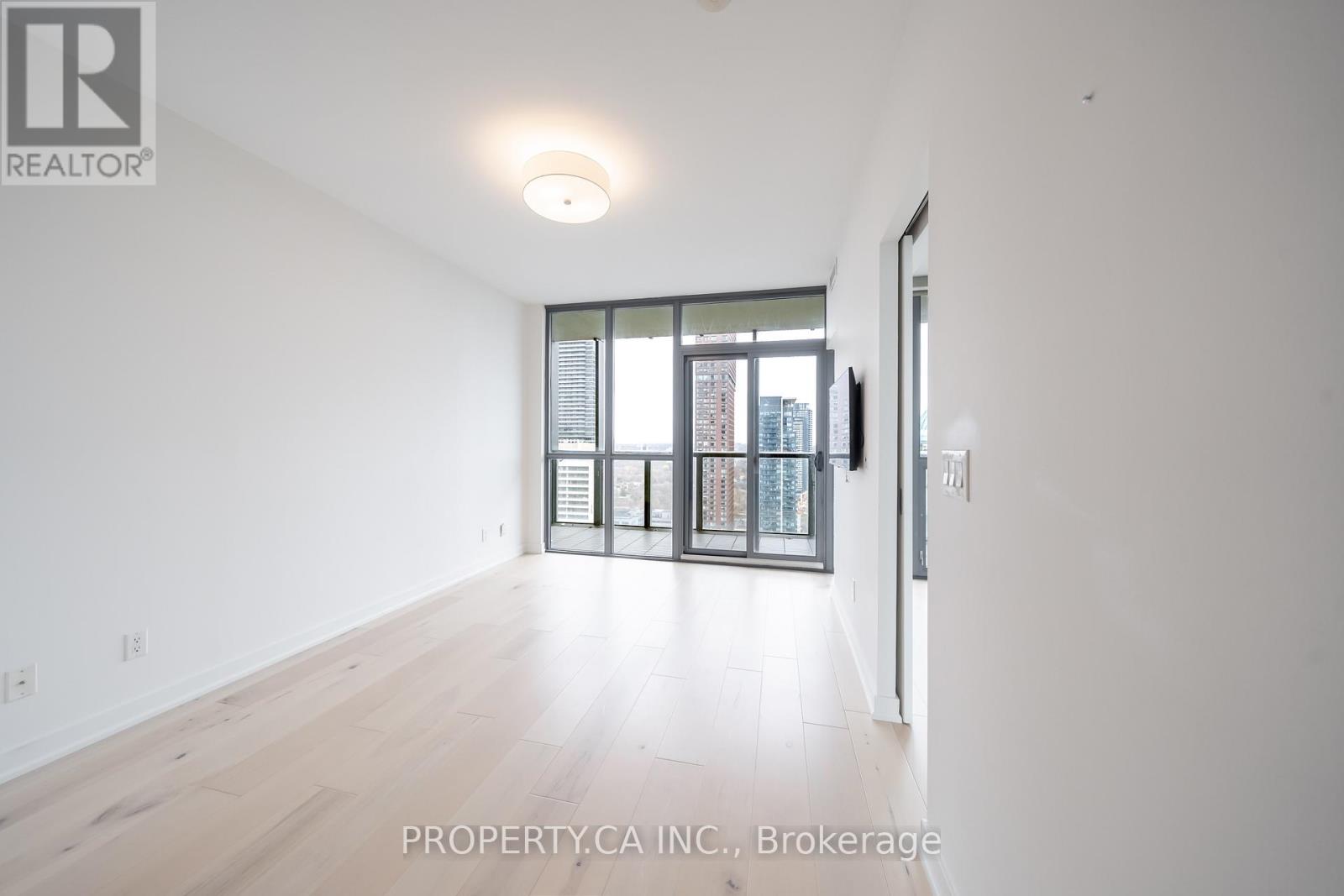 2911 - 110 Charles Street E, Toronto, Ontario  M4Y 1T5 - Photo 4 - C12584512