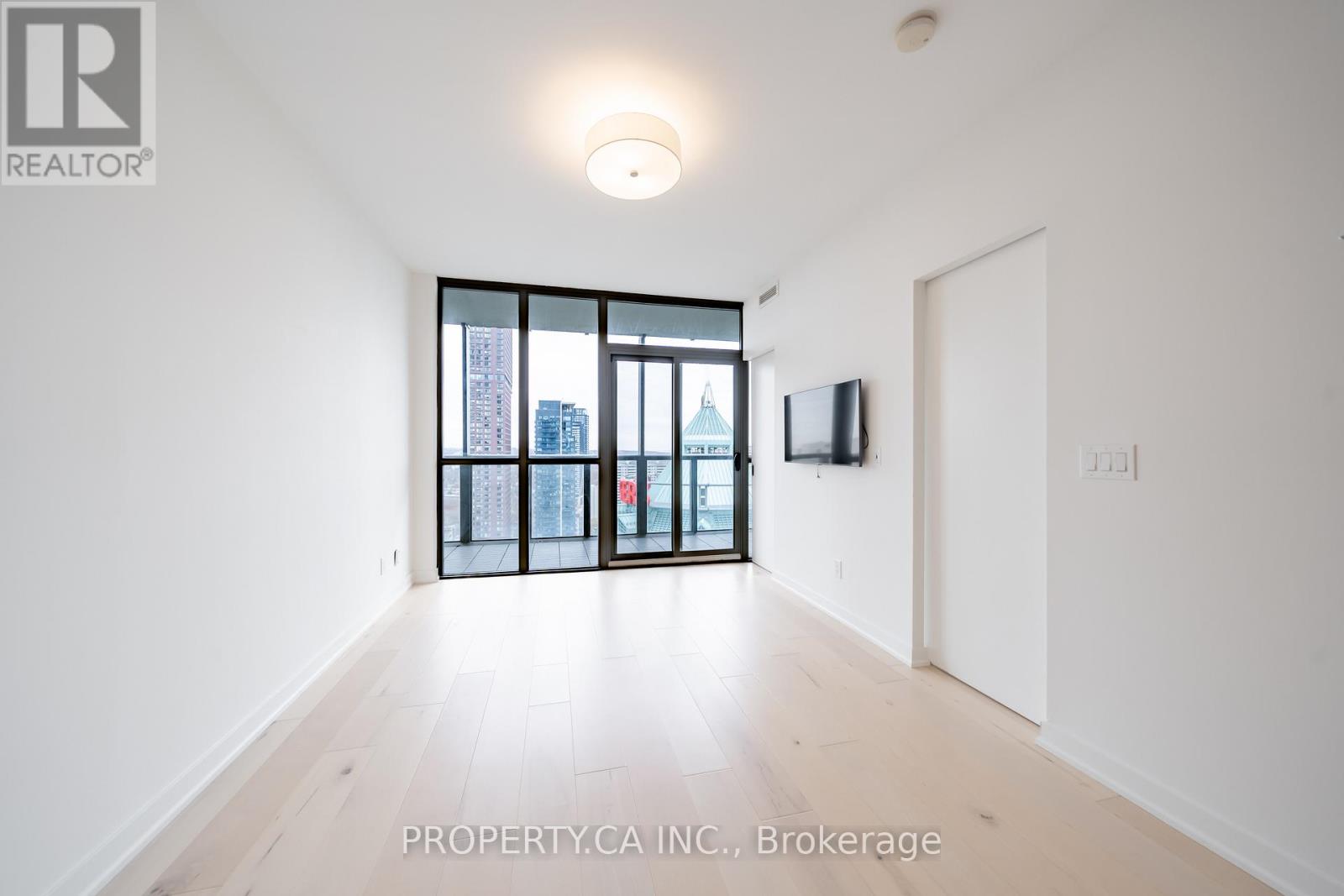 2911 - 110 Charles Street E, Toronto, Ontario  M4Y 1T5 - Photo 6 - C12584512