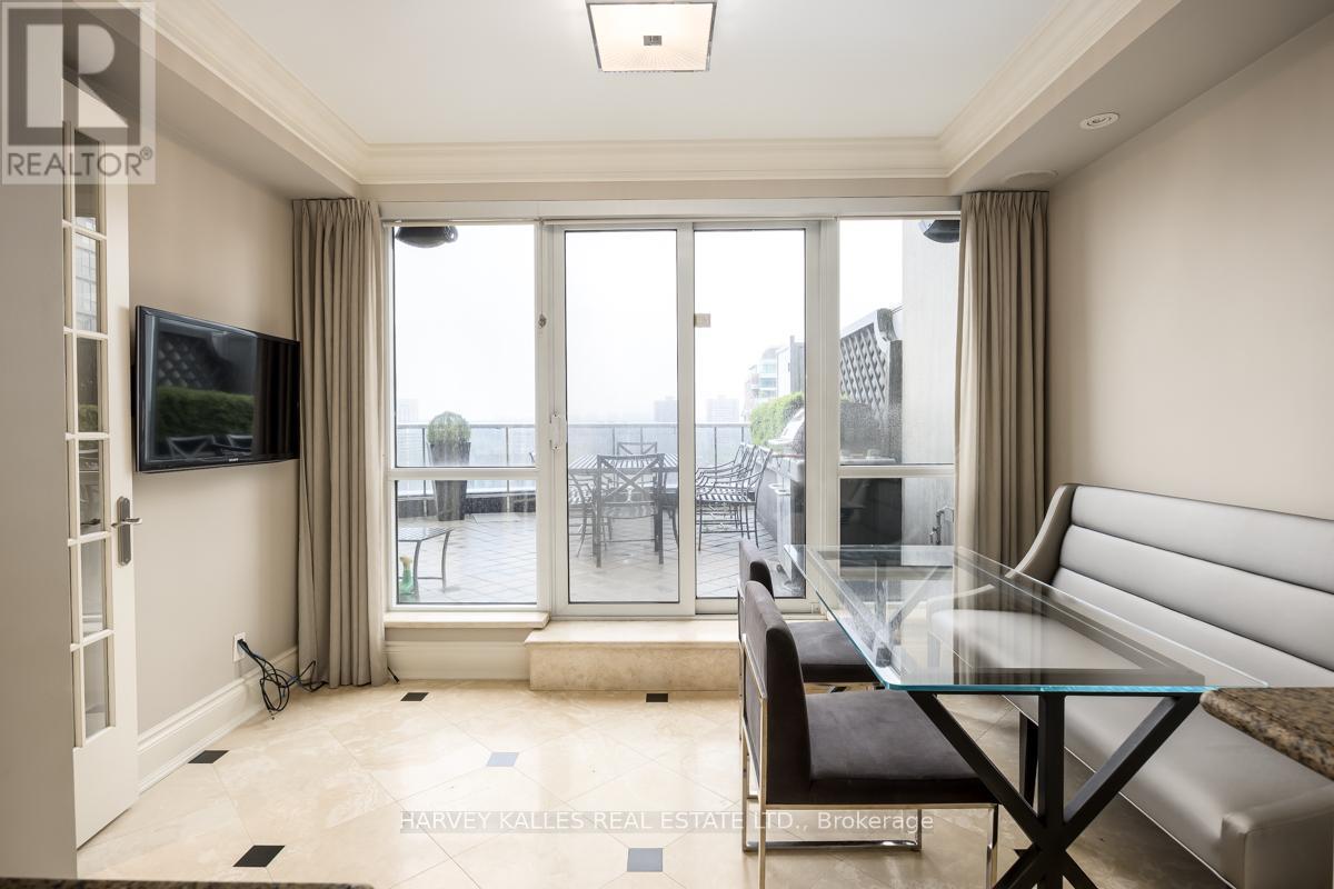 1205 - 10 Bellair Street, Toronto, Ontario  M5R 3T8 - Photo 18 - C12584572