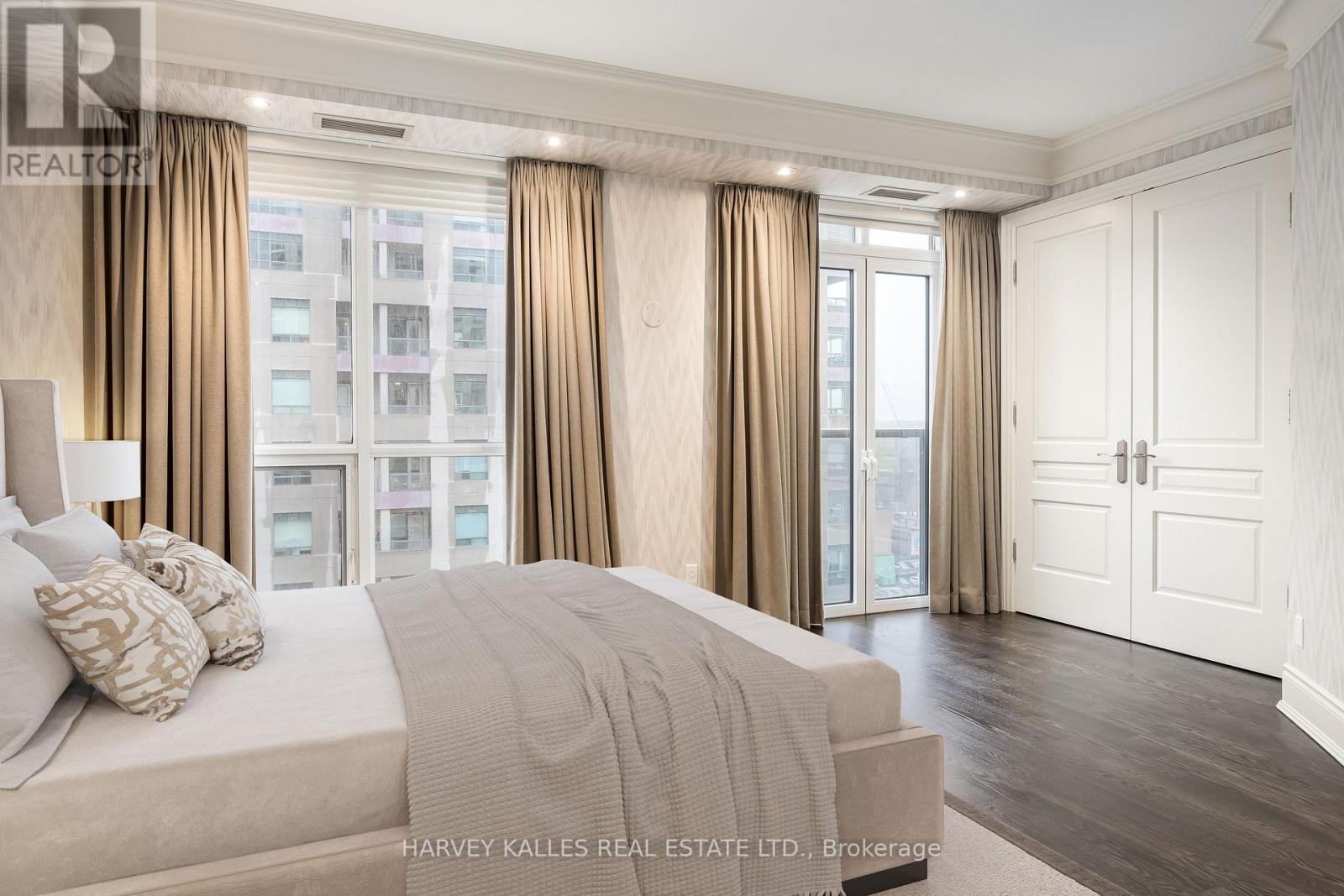 1205 - 10 Bellair Street, Toronto, Ontario  M5R 3T8 - Photo 27 - C12584572