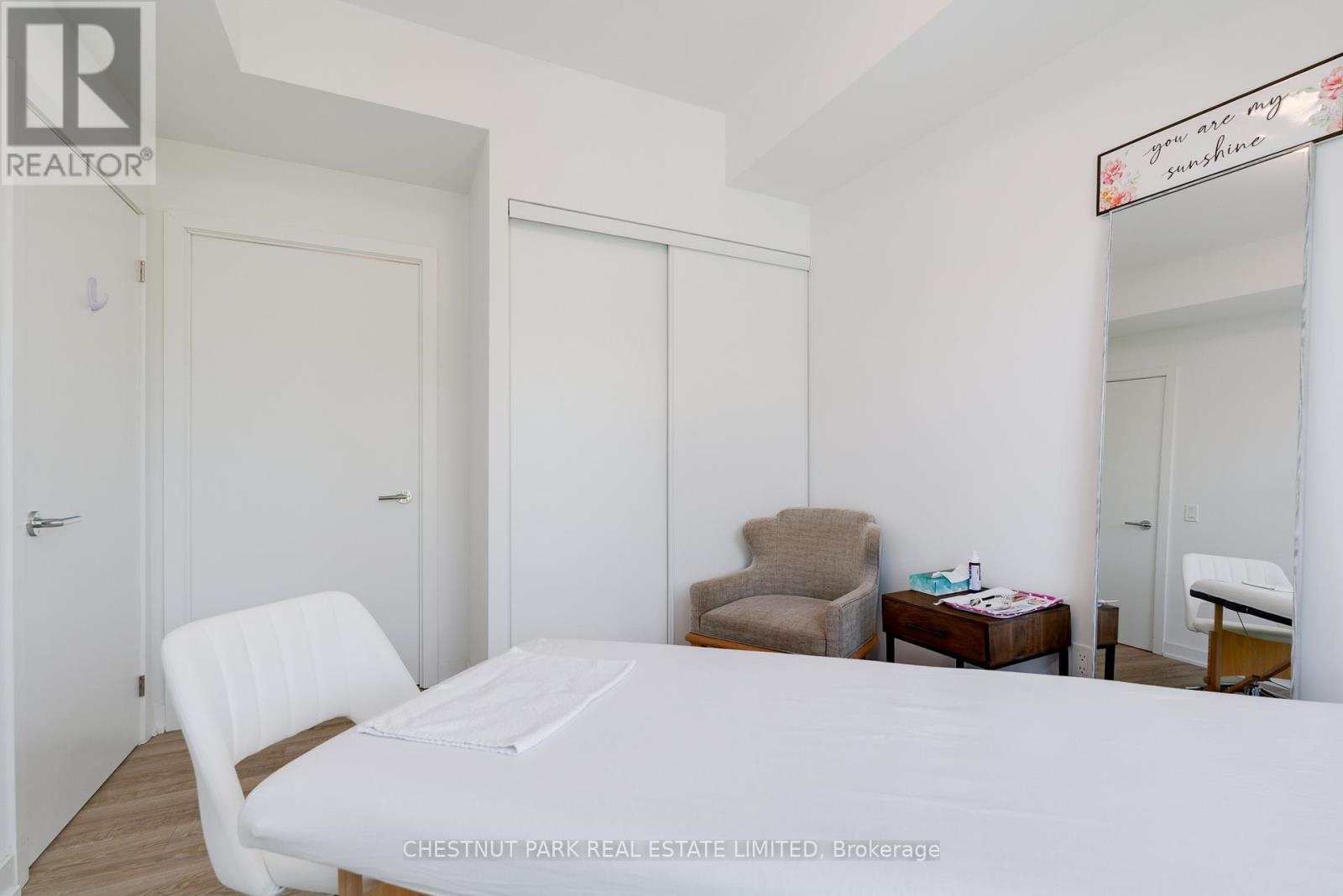 406 - 250 Lawrence Avenue W, Toronto, Ontario  M5M 1B2 - Photo 19 - C12584584