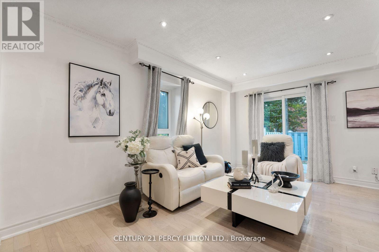 1 - 34 Dundalk Drive, Toronto, Ontario  M1P 4W3 - Photo 14 - E12584498