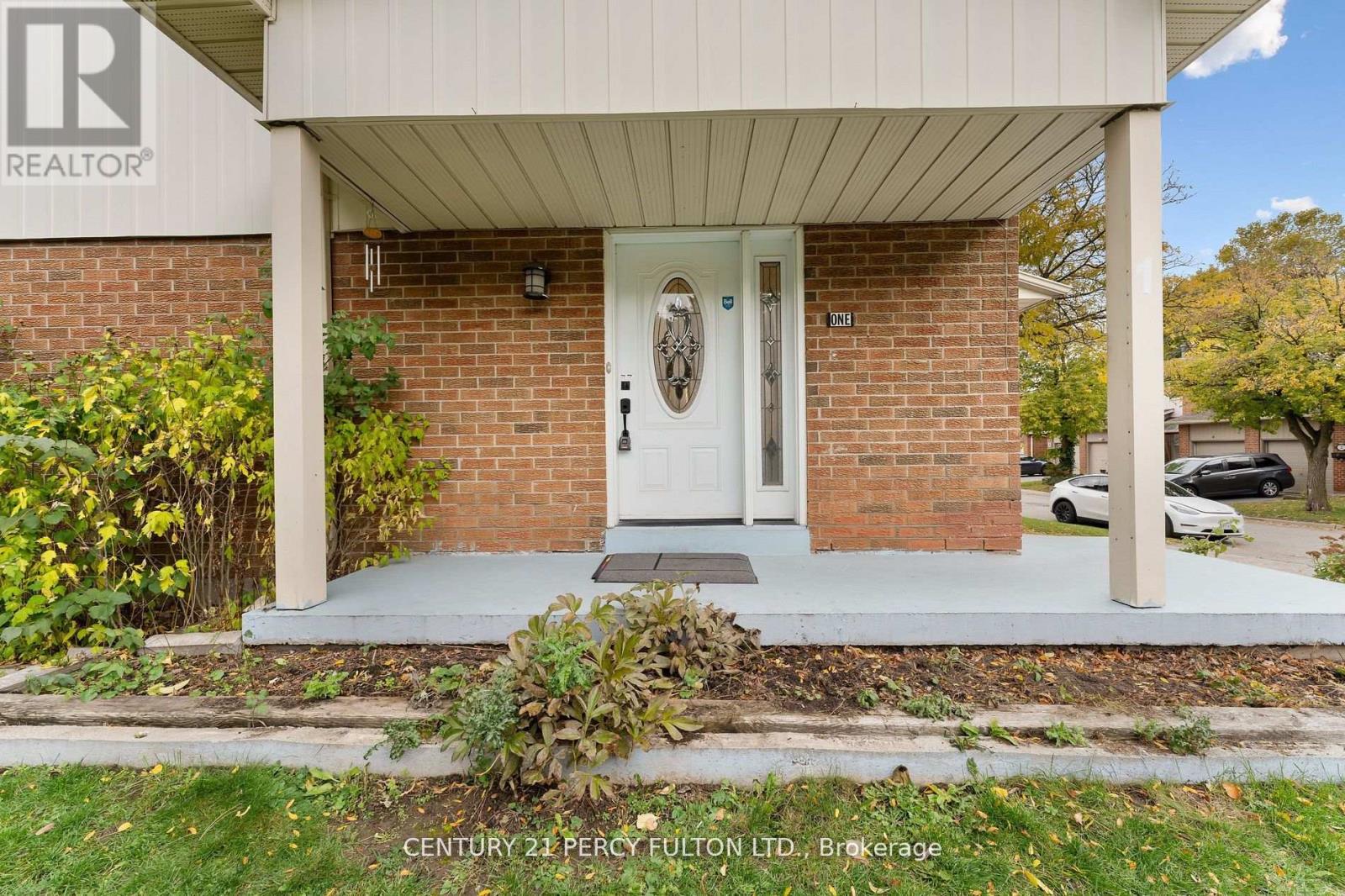 1 - 34 Dundalk Drive, Toronto, Ontario  M1P 4W3 - Photo 6 - E12584498