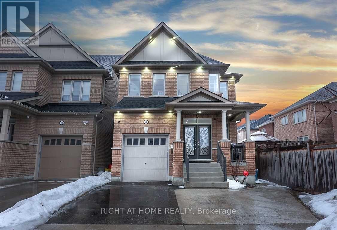 186 COSGROVE DRIVE, Oshawa, Ontario