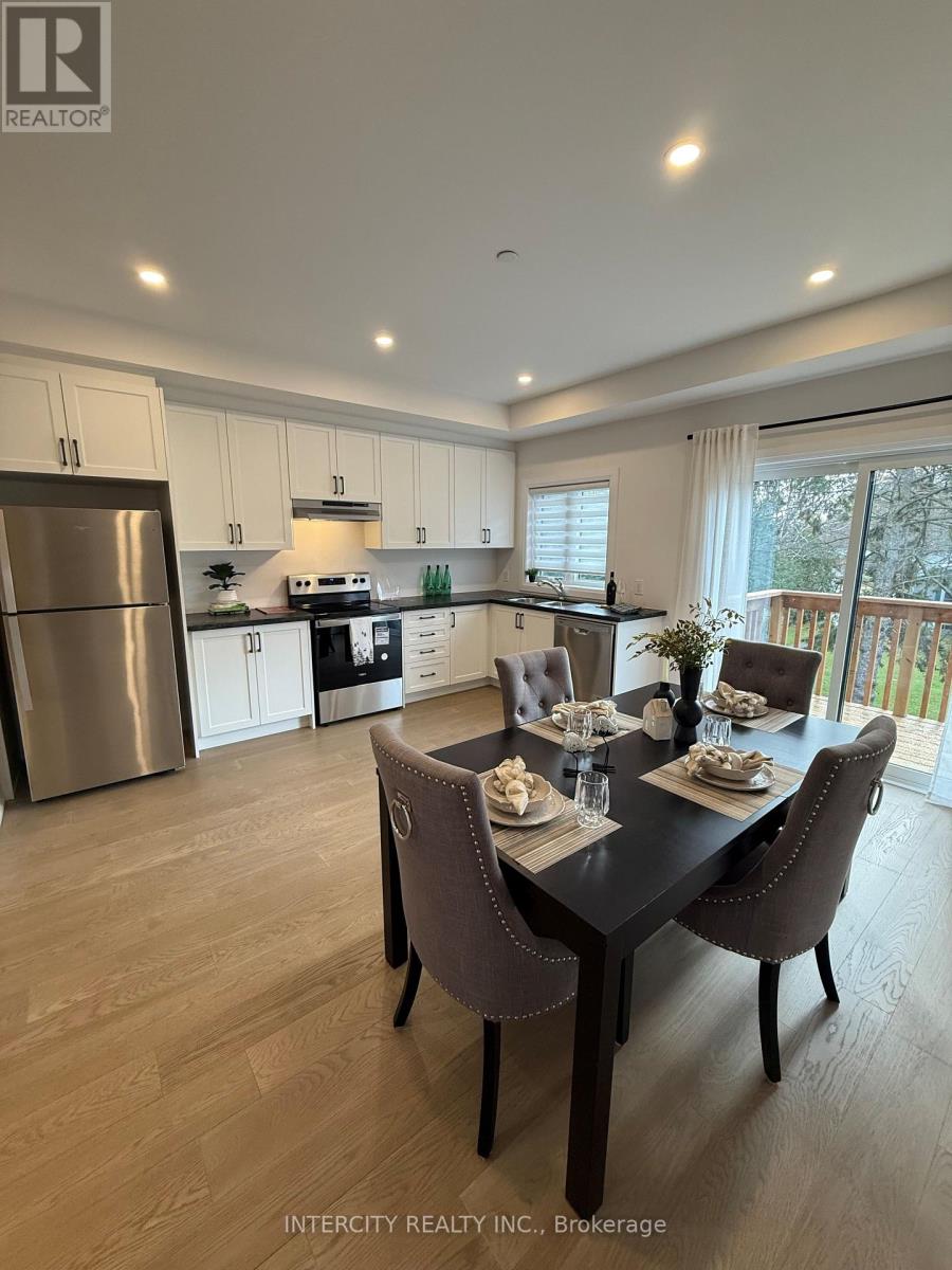 67 Marret Lane, Clarington, Ontario  L1B 1J2 - Photo 3 - E12584626