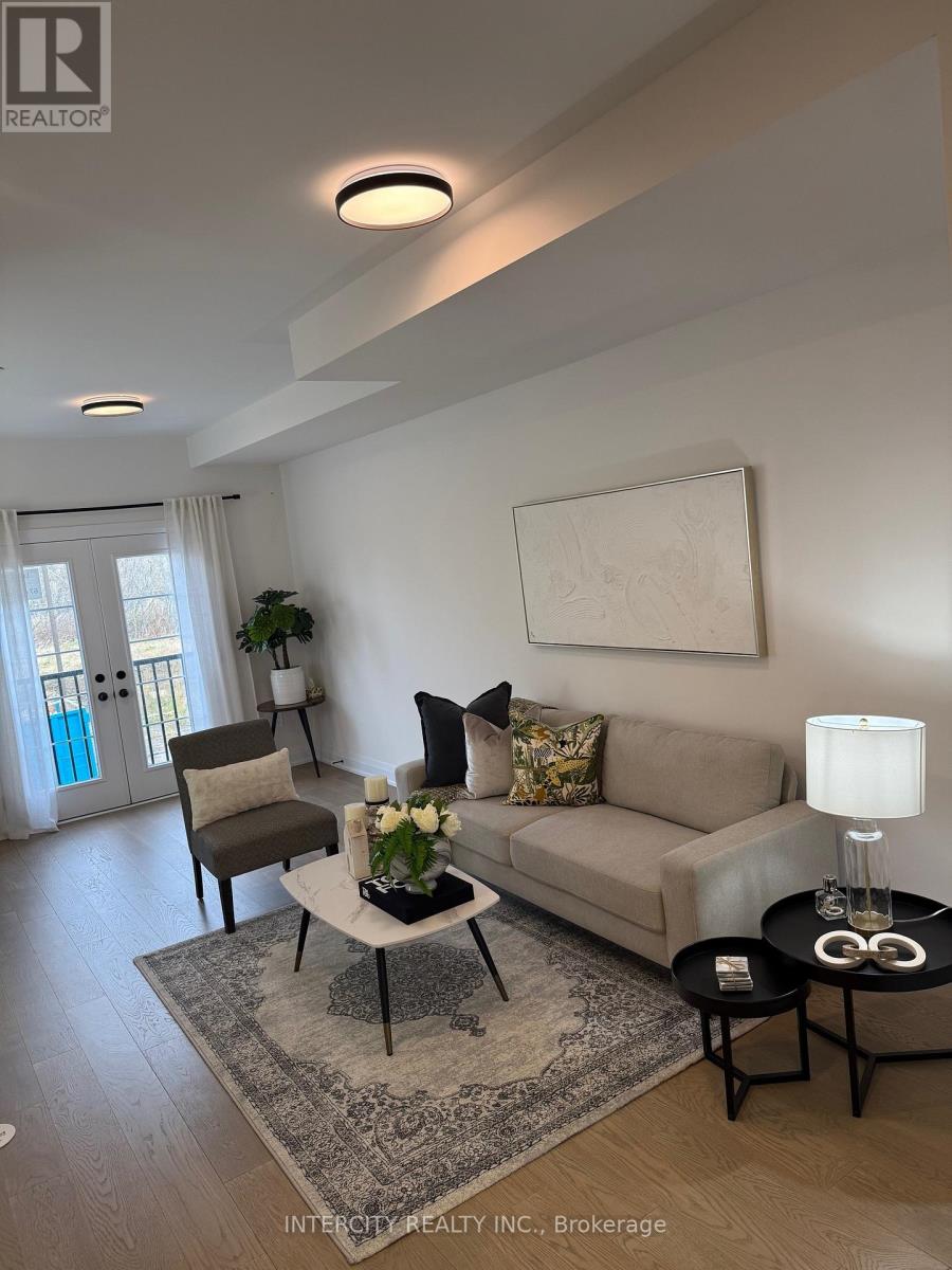 67 Marret Lane, Clarington, Ontario  L1B 1J2 - Photo 5 - E12584626