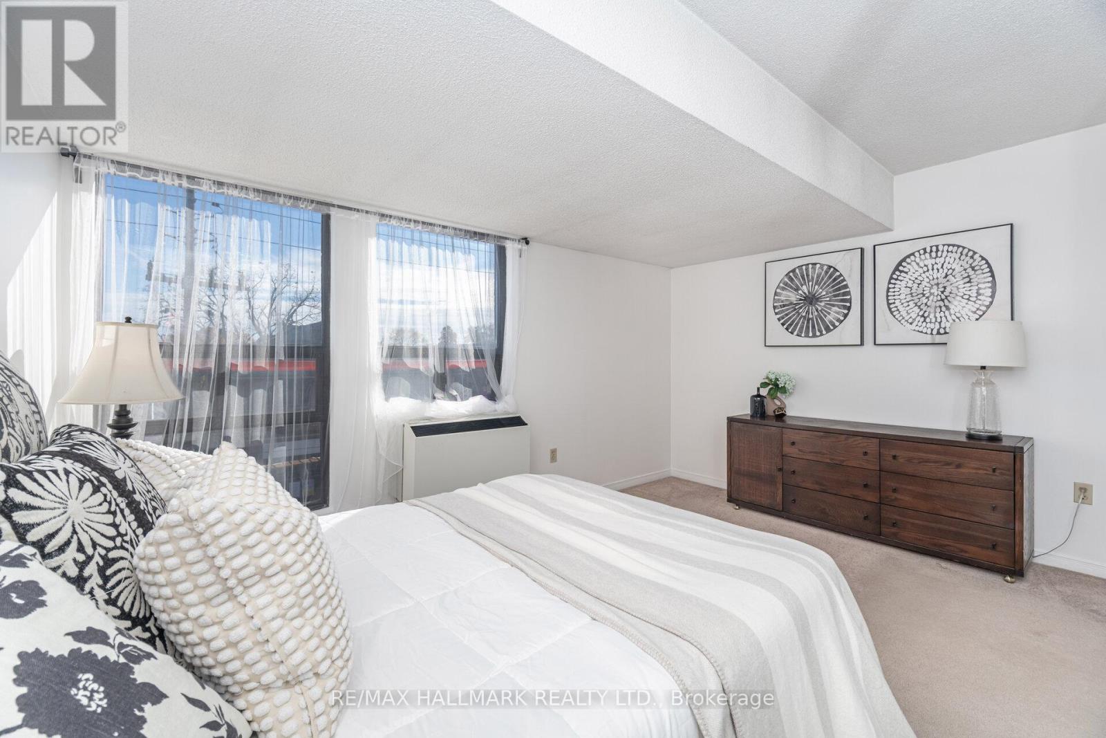 #10 - 2112 Queen Street E, Toronto, Ontario  M4E 1E2 - Photo 21 - E12584638