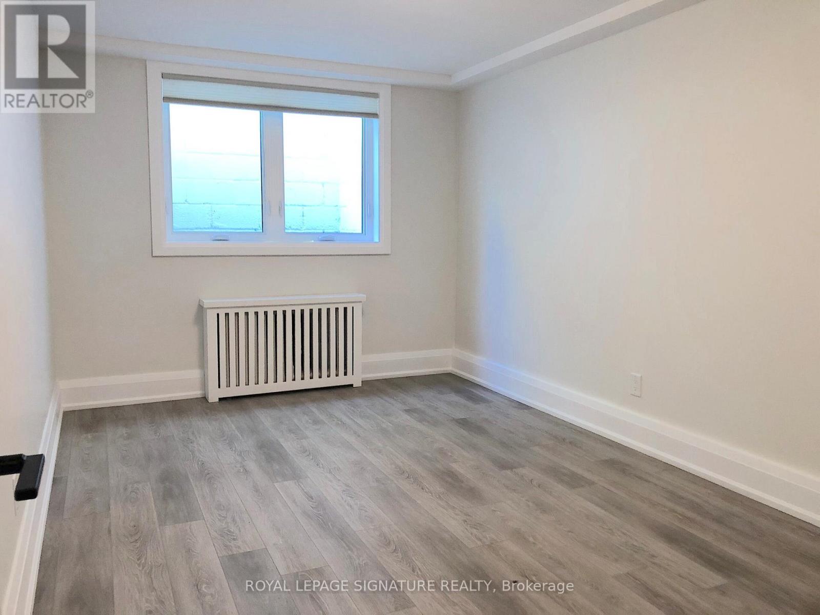 1 - 218 Wheeler Avenue, Toronto, Ontario M4L 1V5 - Photo 11 - E12584694