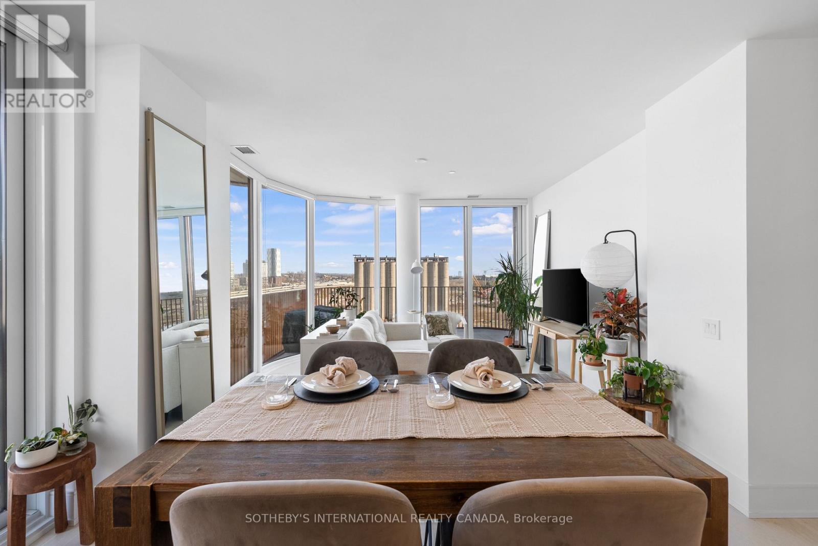 831 - 155 Merchants' Wharf, Toronto, Ontario  M5A 0Y4 - Photo 5 - C12580842