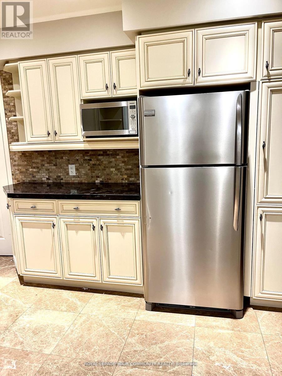 134 James Street, King, Ontario L7B 1J6 - Photo 3 - N12471712