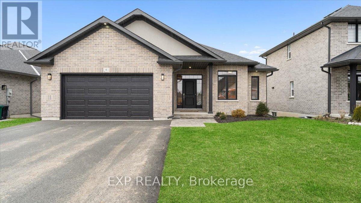 6 VAUGHN COURT, Belleville, Ontario