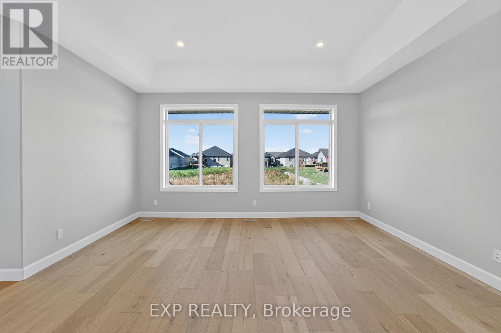 6 Vaughn Court, Belleville (Thurlow Ward), Ontario  K8N 0R7 - Photo 15 - X12454997