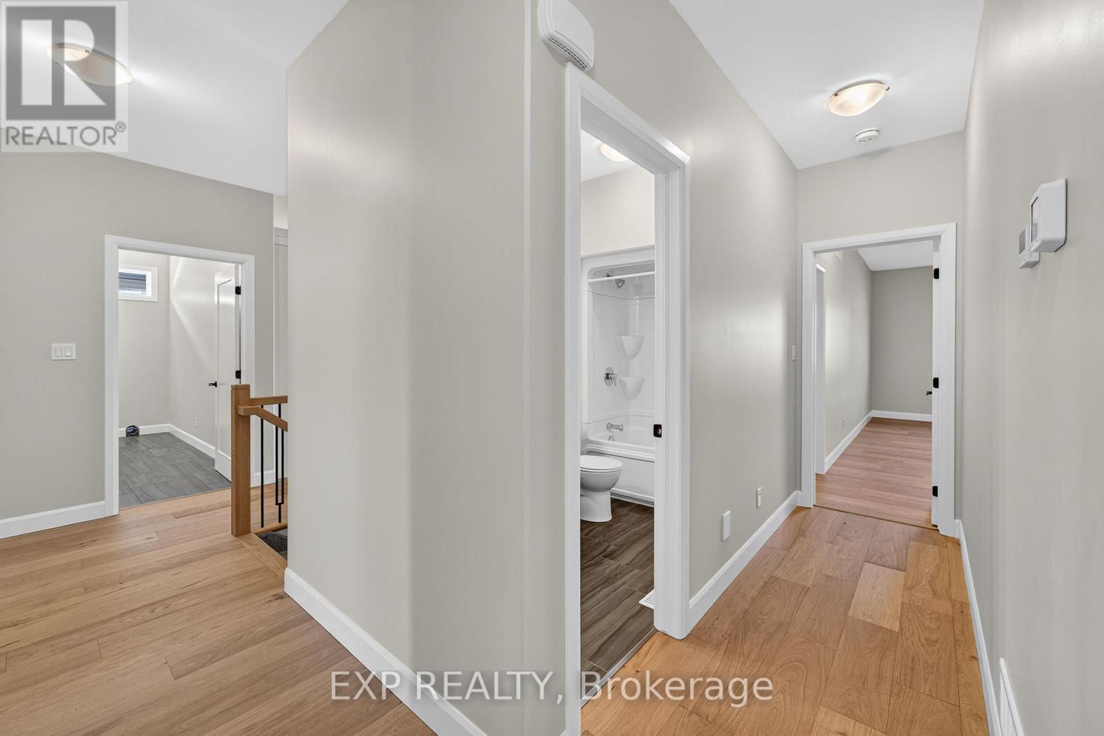 6 Vaughn Court, Belleville (Thurlow Ward), Ontario  K8N 0R7 - Photo 17 - X12454997