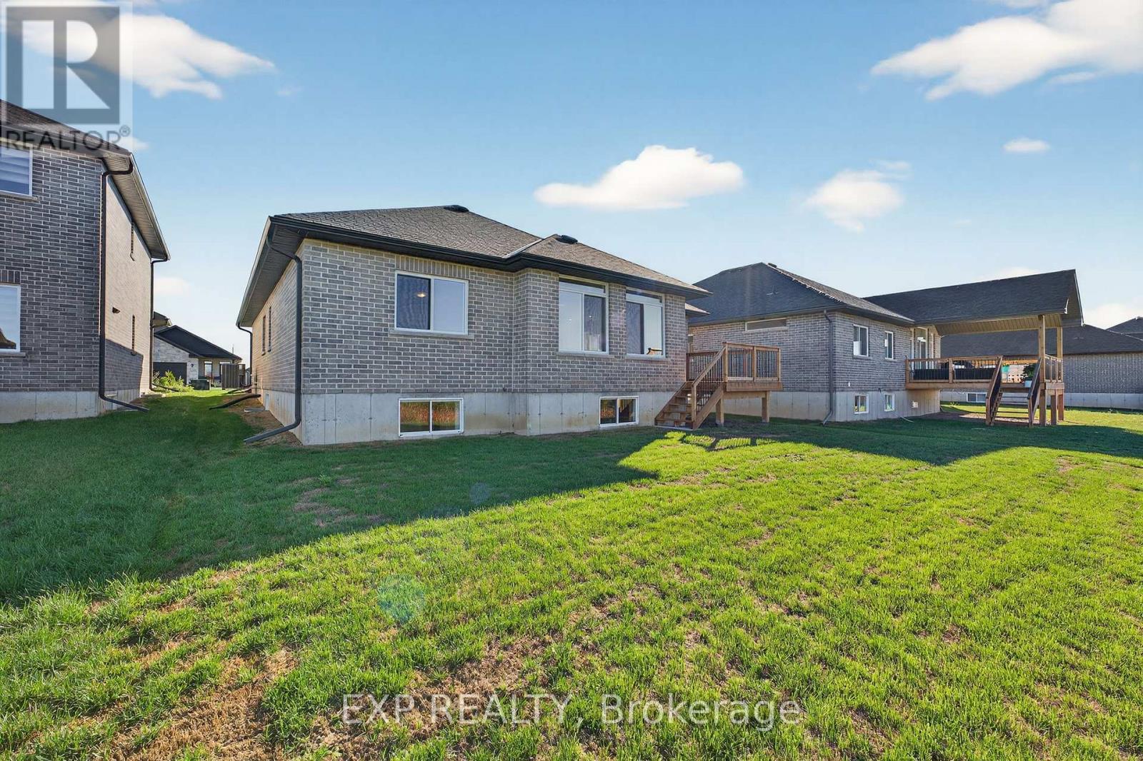 6 Vaughn Court, Belleville (Thurlow Ward), Ontario  K8N 0R7 - Photo 45 - X12454997