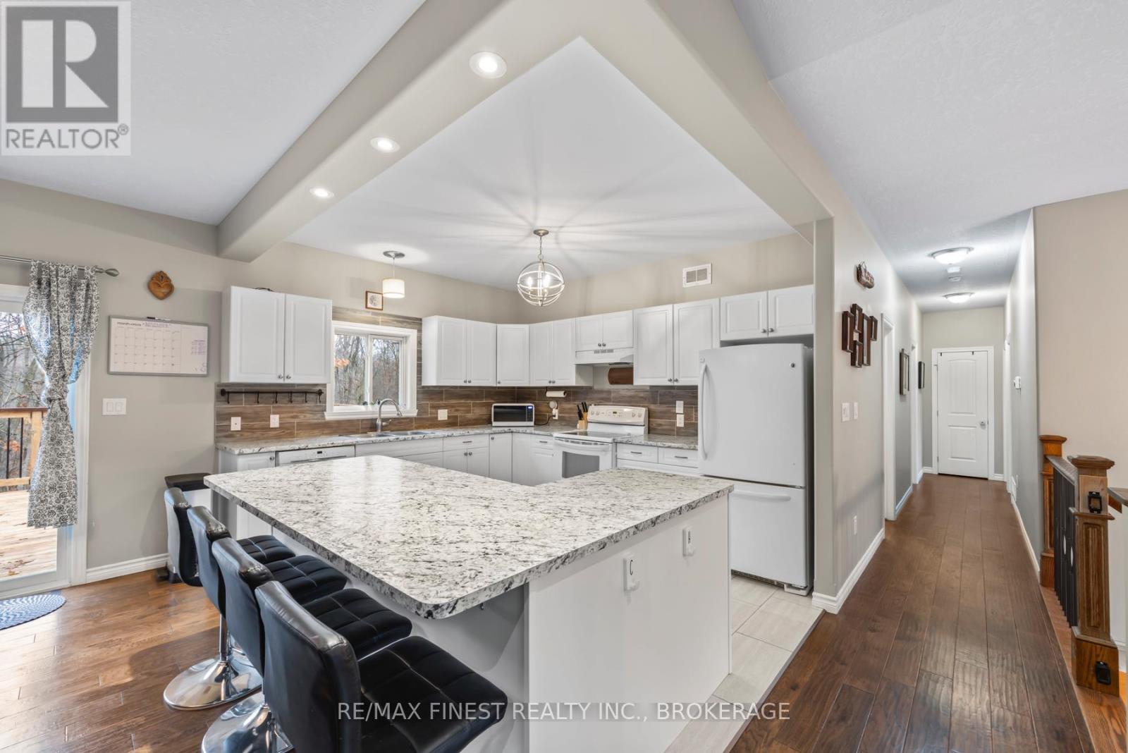 802 Burnt Hills Road, Frontenac, Ontario  K0H 2N0 - Photo 13 - X12584500