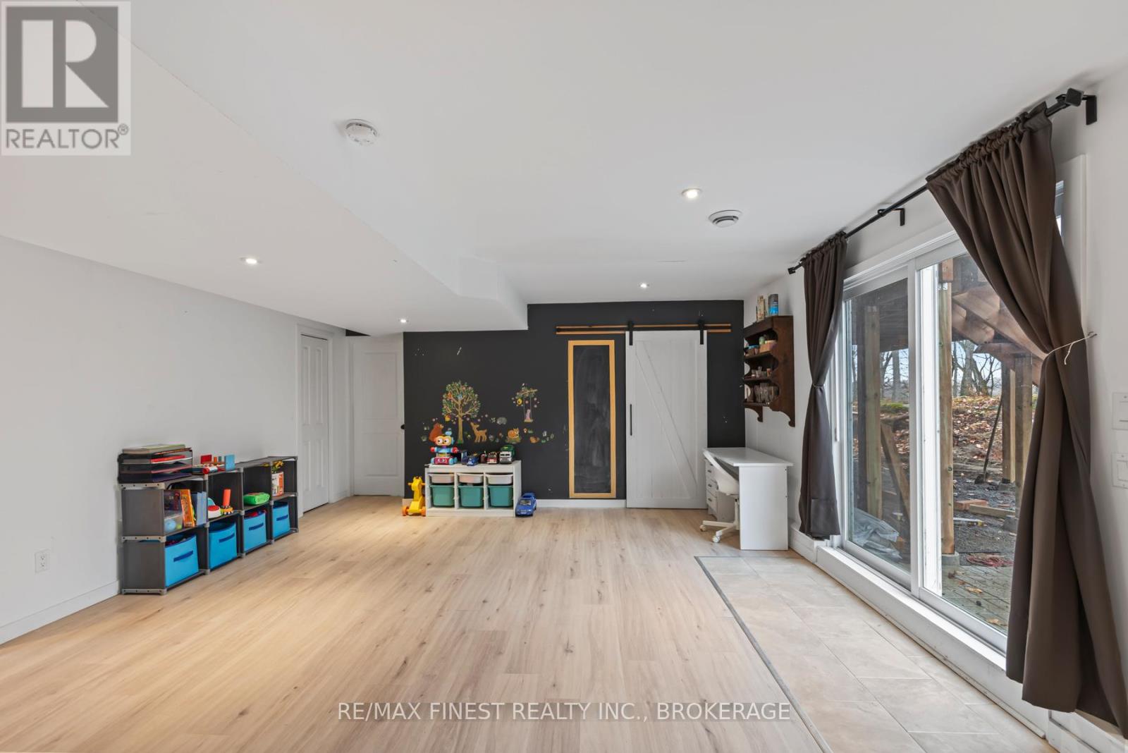 802 Burnt Hills Road, Frontenac, Ontario  K0H 2N0 - Photo 37 - X12584500