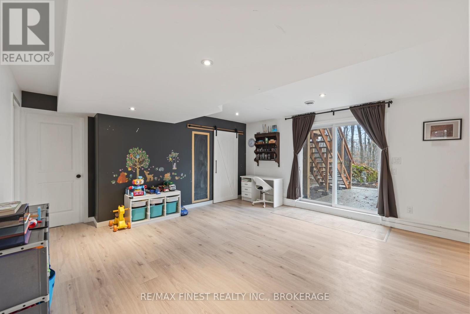 802 Burnt Hills Road, Frontenac, Ontario  K0H 2N0 - Photo 33 - X12584500