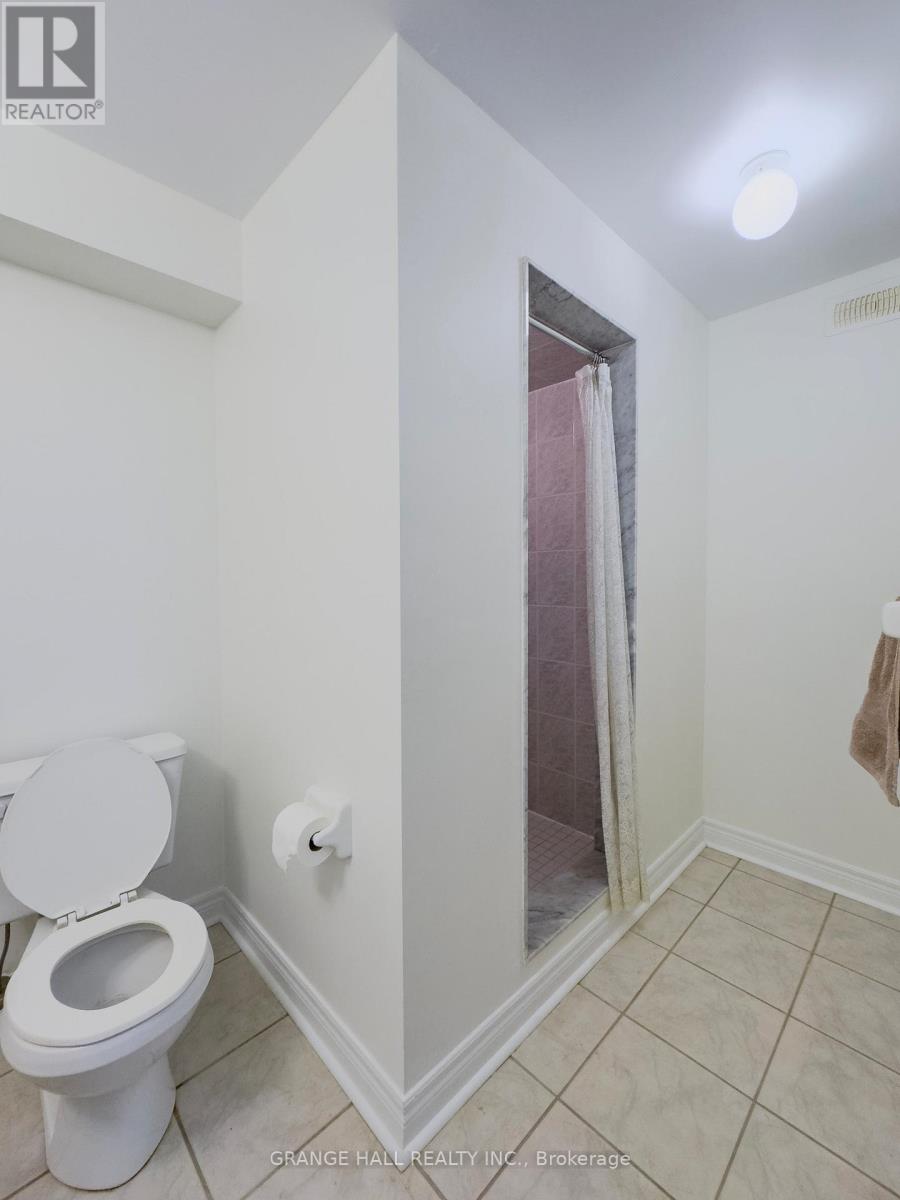 17 Lomond Avenue, Vaughan, Ontario L6A 2N7 - Photo 22 - N12584462