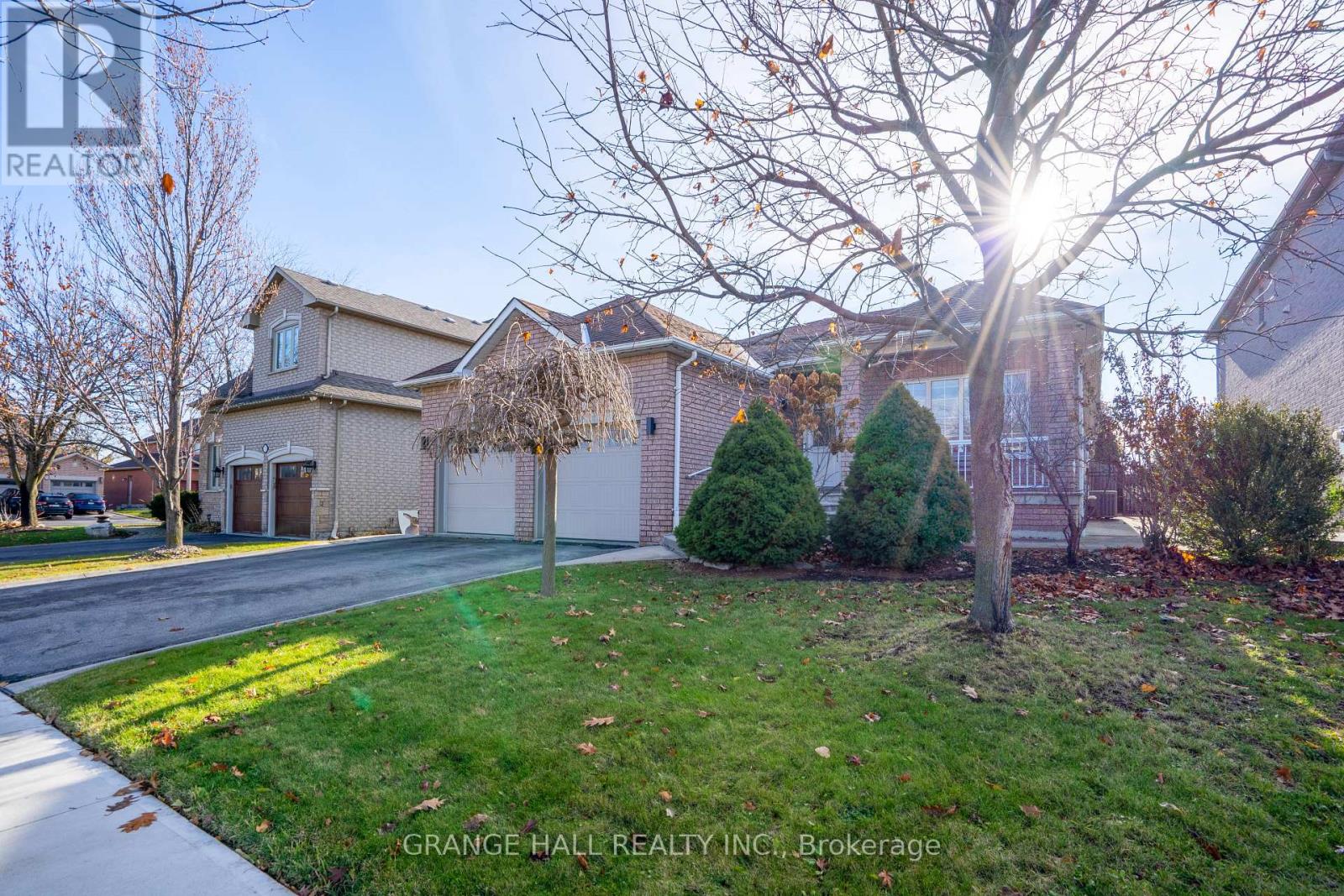 17 Lomond Avenue, Vaughan, Ontario L6A 2N7 - Photo 31 - N12584462