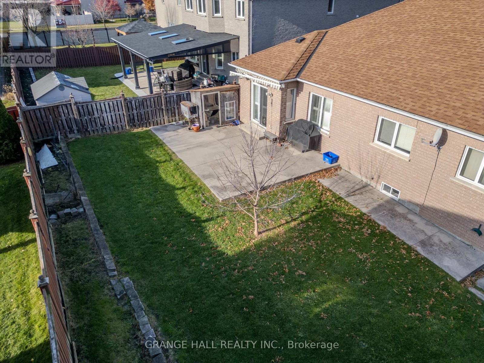 17 Lomond Avenue, Vaughan, Ontario L6A 2N7 - Photo 38 - N12584462