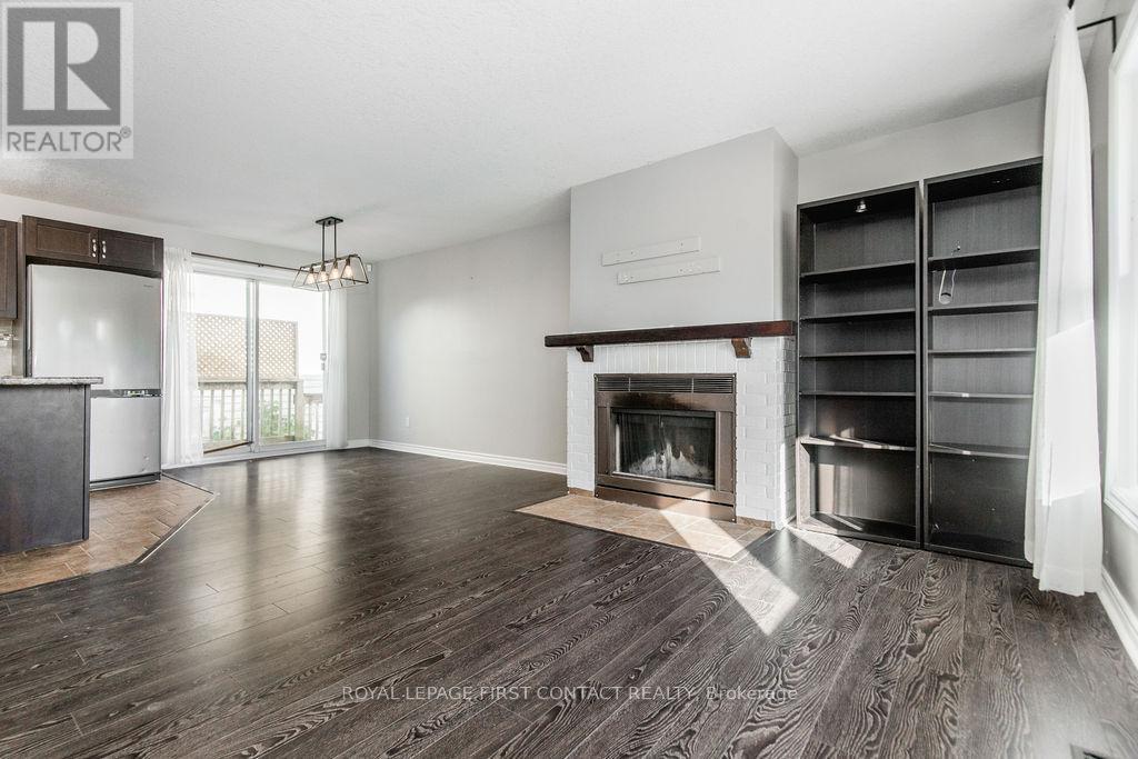 6 Duckworth Street, Essa (Angus), Ontario  L0M 1B0 - Photo 11 - N12584556