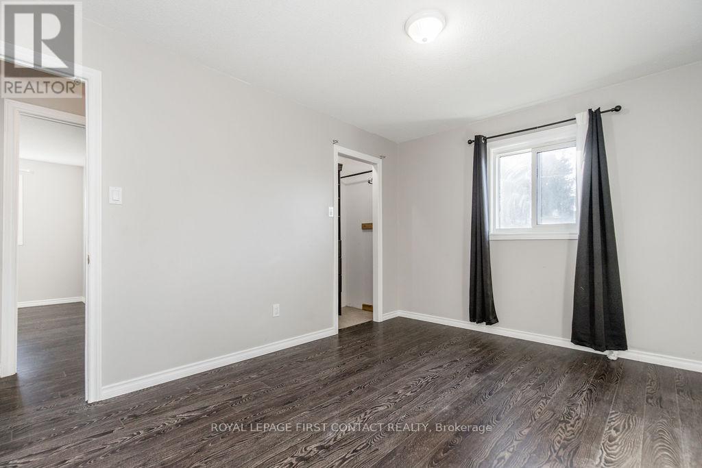 6 Duckworth Street, Essa (Angus), Ontario  L0M 1B0 - Photo 12 - N12584556