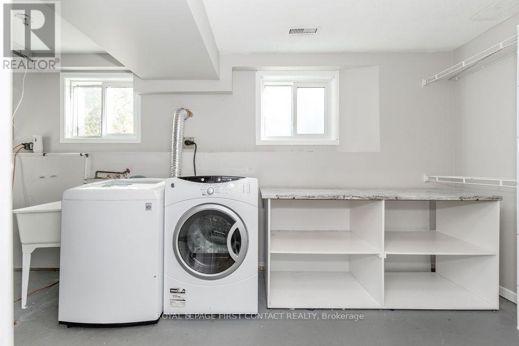 6 Duckworth Street, Essa (Angus), Ontario  L0M 1B0 - Photo 25 - N12584556