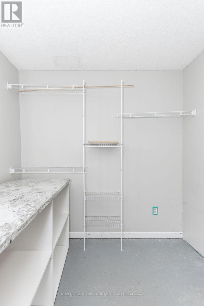 6 Duckworth Street, Essa (Angus), Ontario  L0M 1B0 - Photo 26 - N12584556