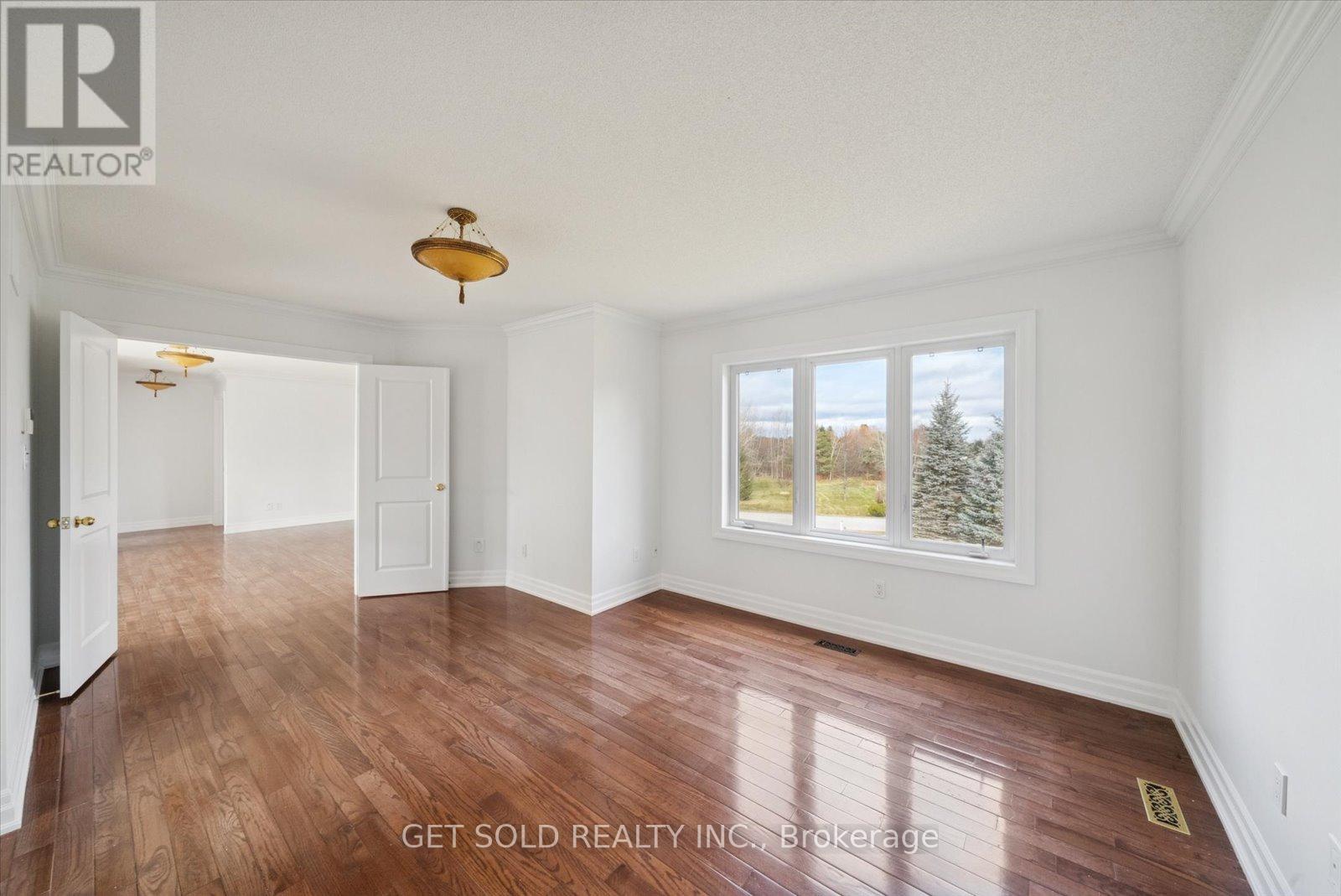 5 Hawkwing Court, Whitchurch-Stouffville, Ontario  L3Y 4W1 - Photo 21 - N12584592