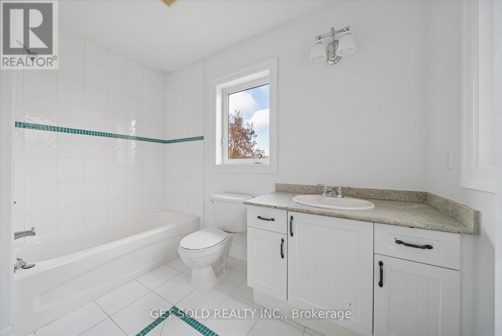 5 Hawkwing Court, Whitchurch-Stouffville, Ontario  L3Y 4W1 - Photo 28 - N12584592