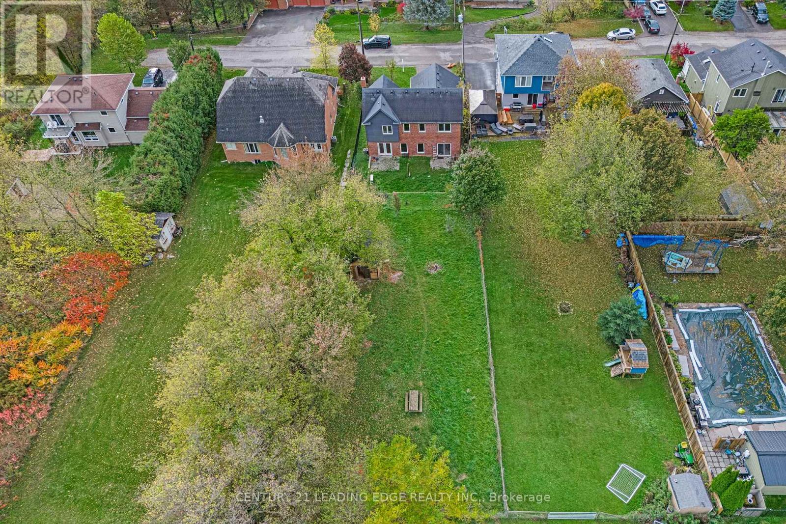 34 Mitchell Avenue, Whitchurch-Stouffville, Ontario  L4A 2X9 - Photo 50 - N12584616