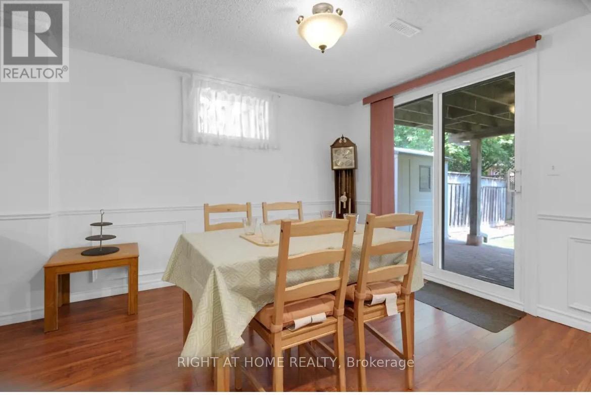 19 Bingham Street, Richmond Hill, Ontario  L4C 8Y6 - Photo 4 - N12584636